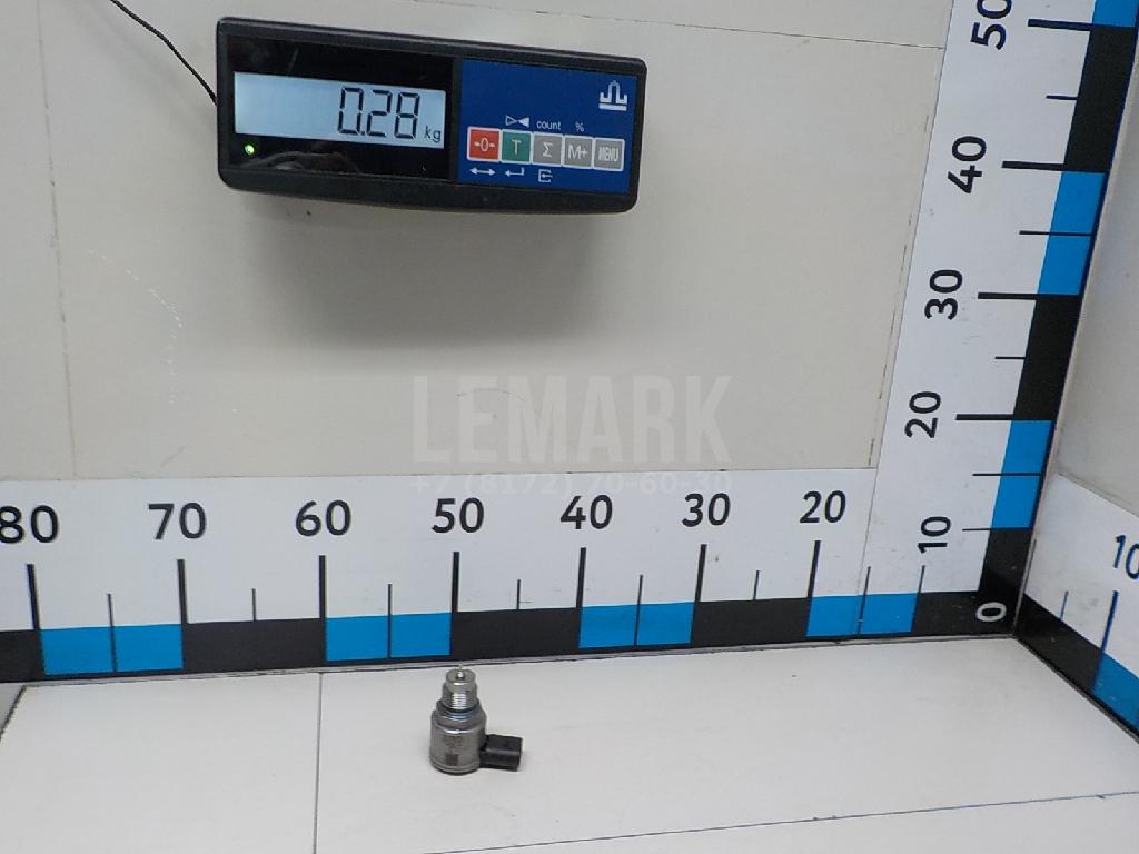 Регулятор давления топлива 04L130764E VAG