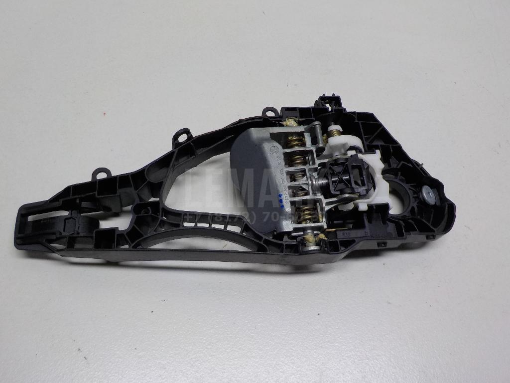 Кронштейн ручки для  Astra HD 8 2005-2011