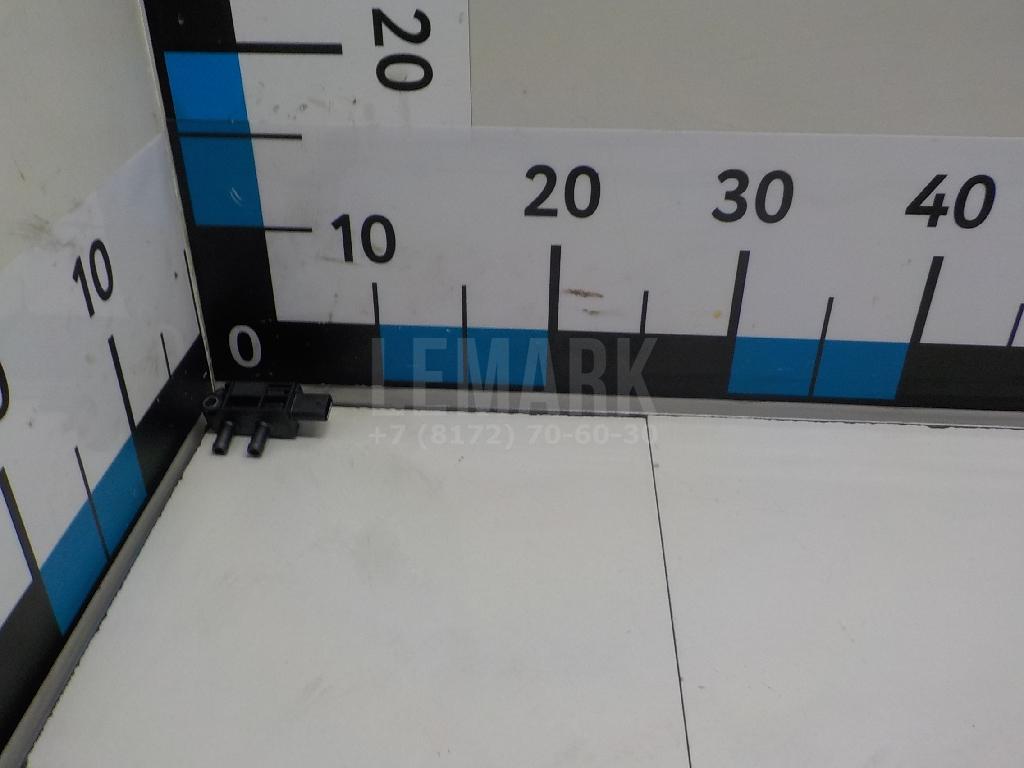 Датчик давления воздуха 04L906051F VAG