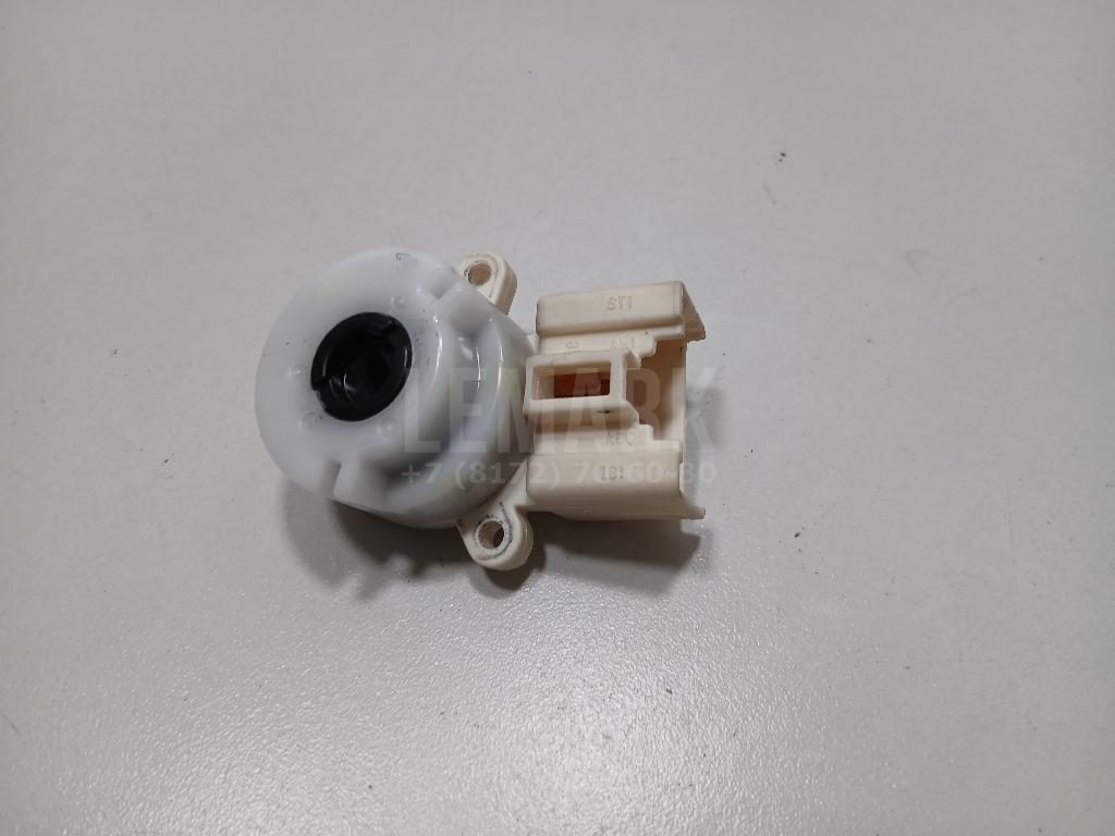 Группа контактная замка зажигания 8445012200 Toyota