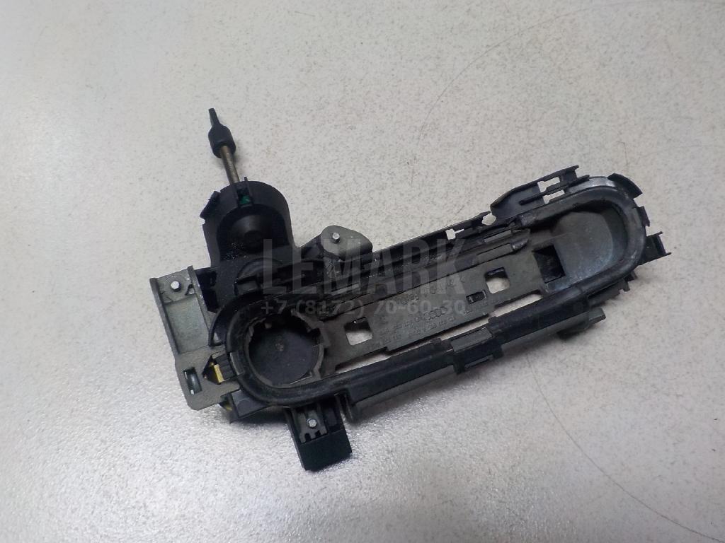 Кронштейн ручки для  BMW X4 F26 2014-2018