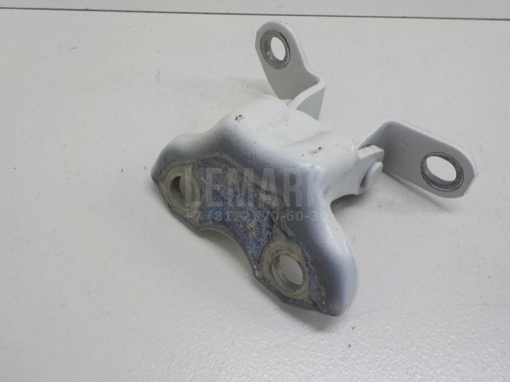 Петля двери задней правой верхняя 687500D061 Toyota