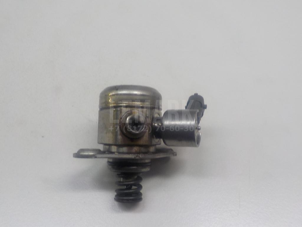 Насос (ТНВД) бензиновый 1752534 Ford