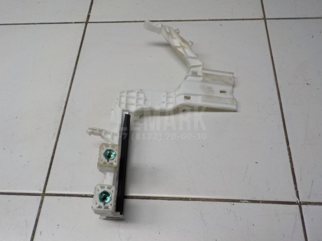 Фиксатор замка двери 82484F1000 Hyundai-Kia