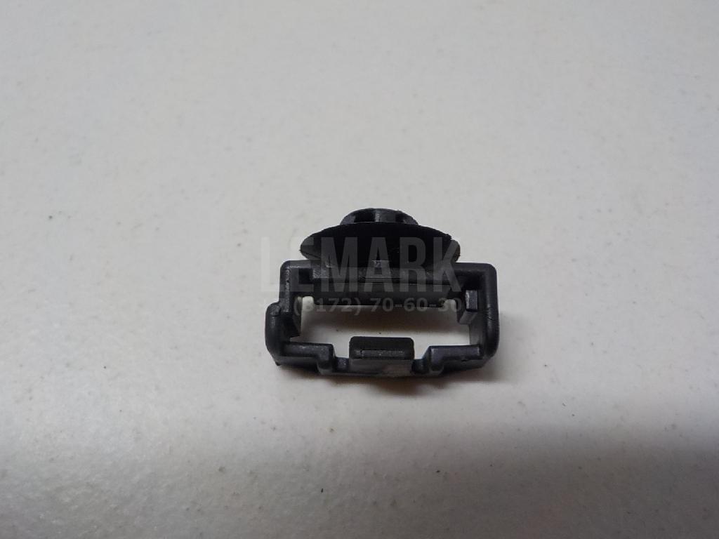 Крепеж 3G0971830 VAG