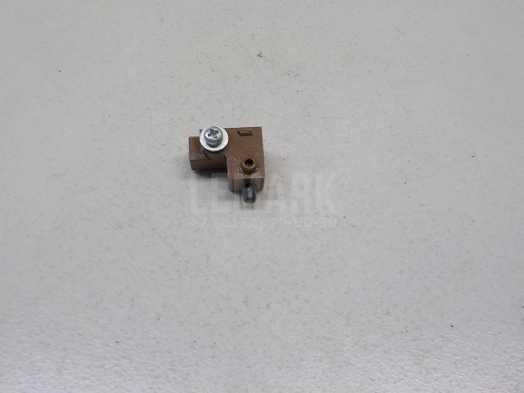 Выключатель концевой 8455033010 Toyota