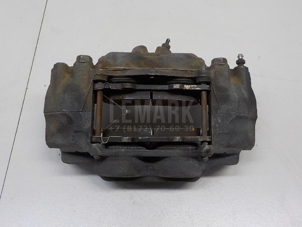 Суппорт тормозной передний правый 4773060350 Toyota
