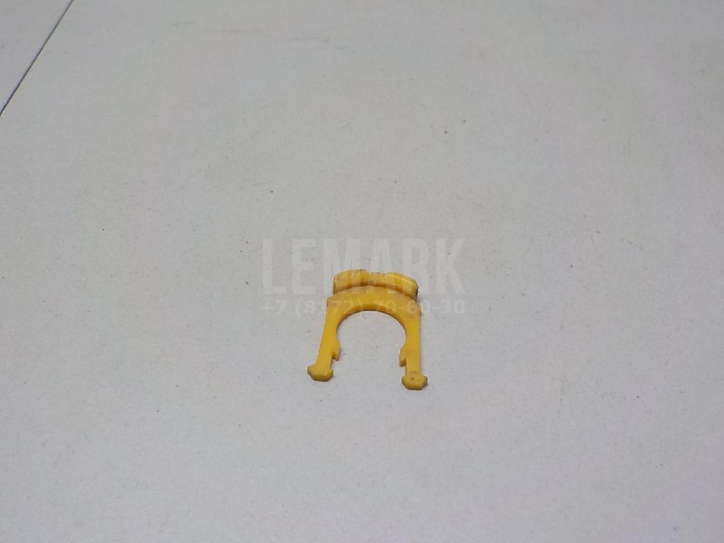 Крепеж 7724133011 Toyota