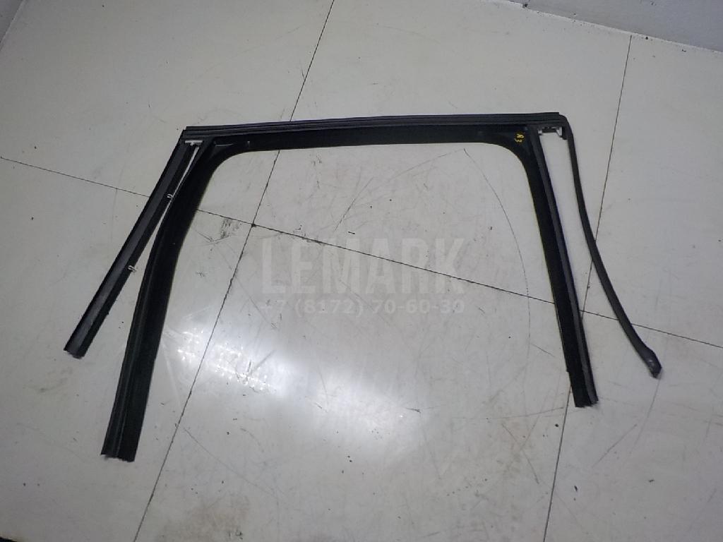 Направляющая стекла двери 7P0839432L VAG