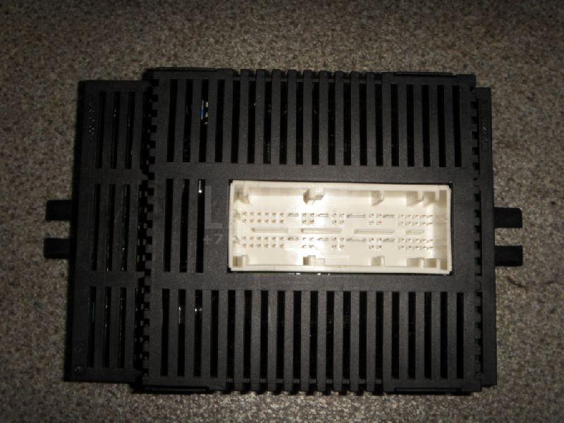 Блок электронный для  Audi 80/90 [B2] 0-1986