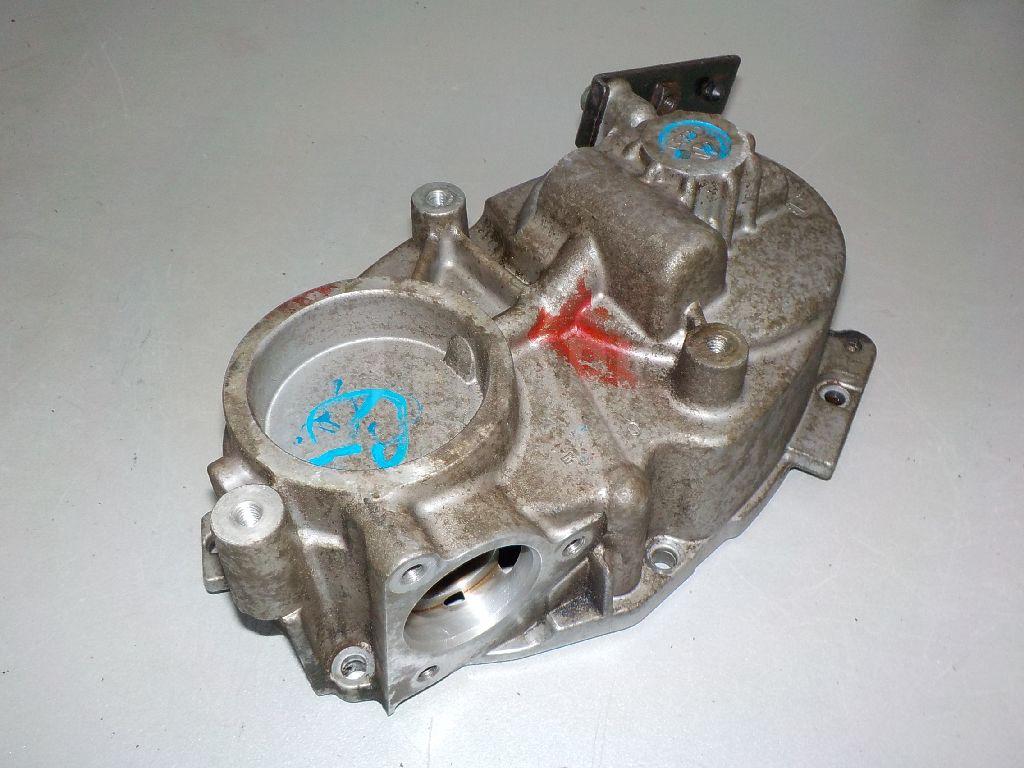 Крышка распредвала 06F103530N VAG