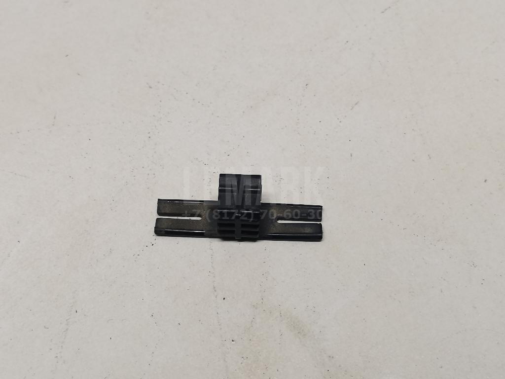 Зажим 1T0971930C VAG