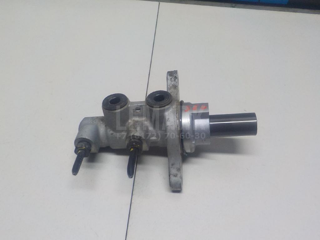 Цилиндр тормозной главный 585102S201 Hyundai-Kia