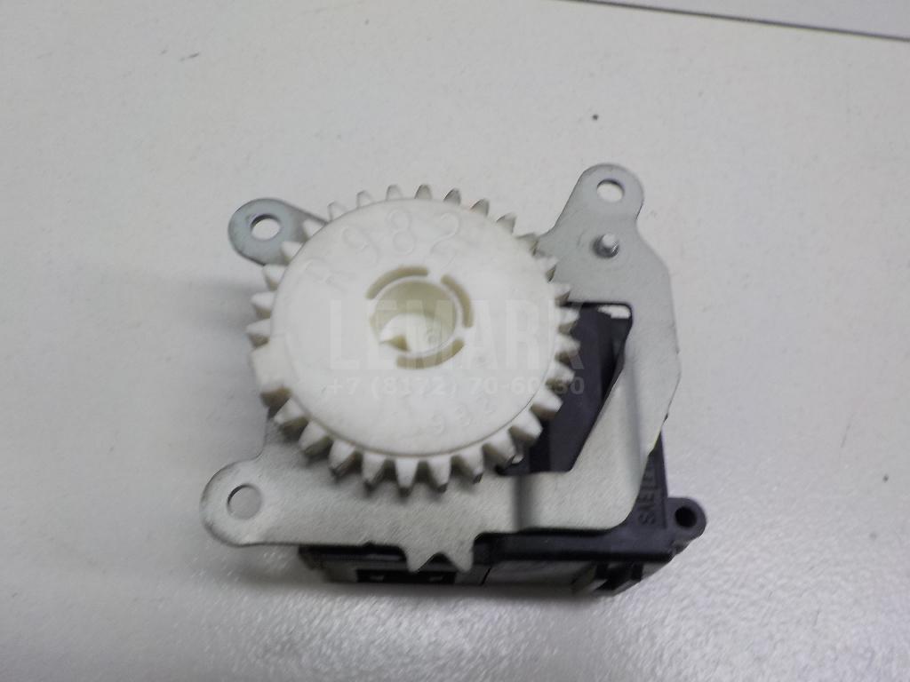 Моторчик заслонки отопителя 8710612170 Toyota