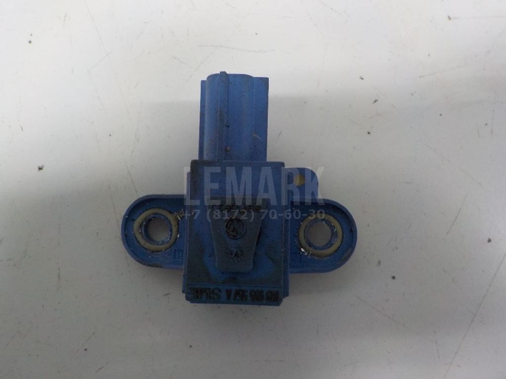Датчик AIR BAG 1K0955557A VAG