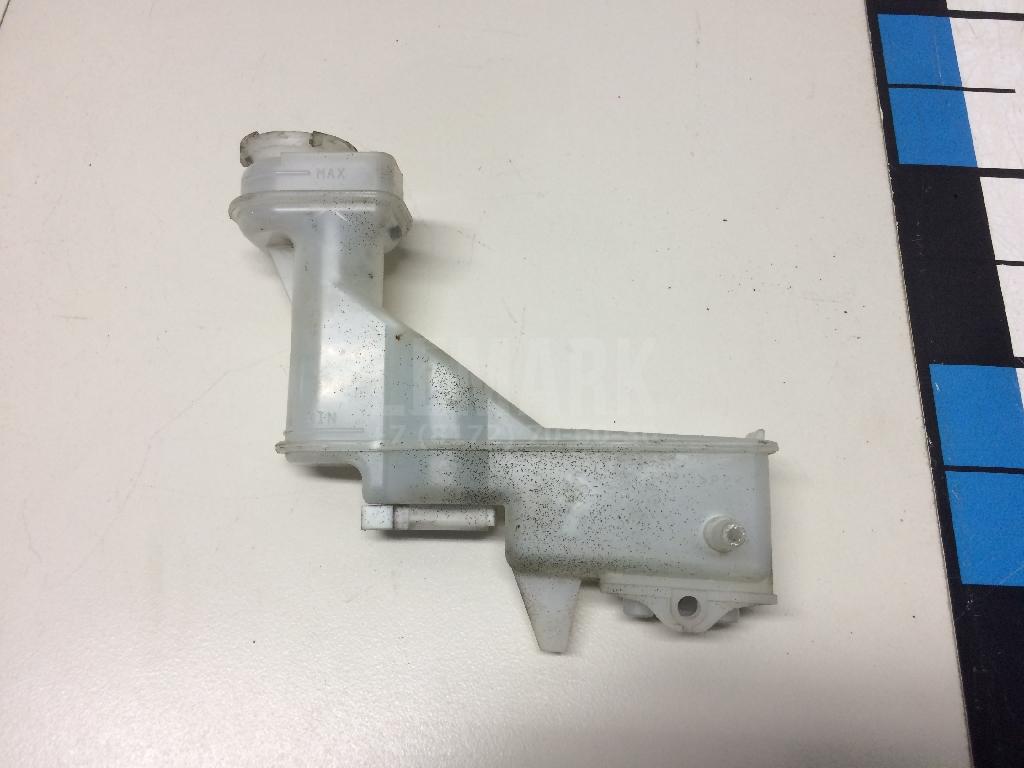 Бачок главного тормозного цилиндра 46090JD03A Nissan