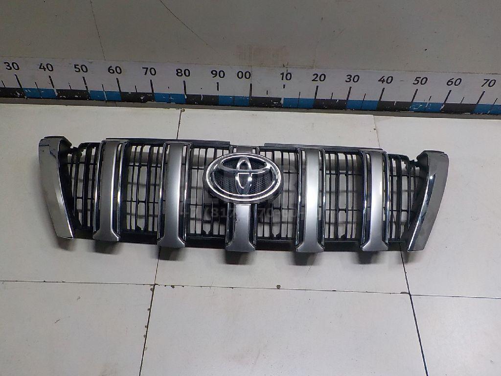 Решетка радиатора 5310160C01 Toyota