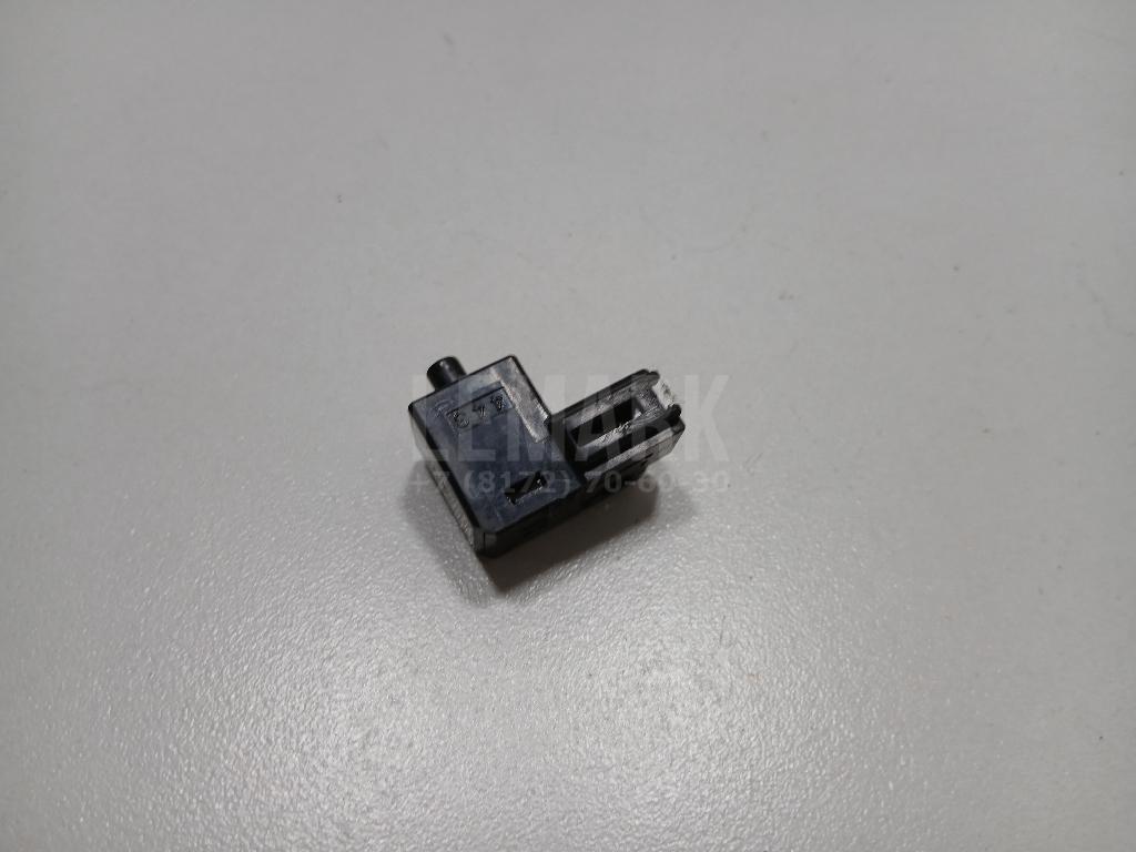 Датчик стояночного тормоза 8455016060 Toyota