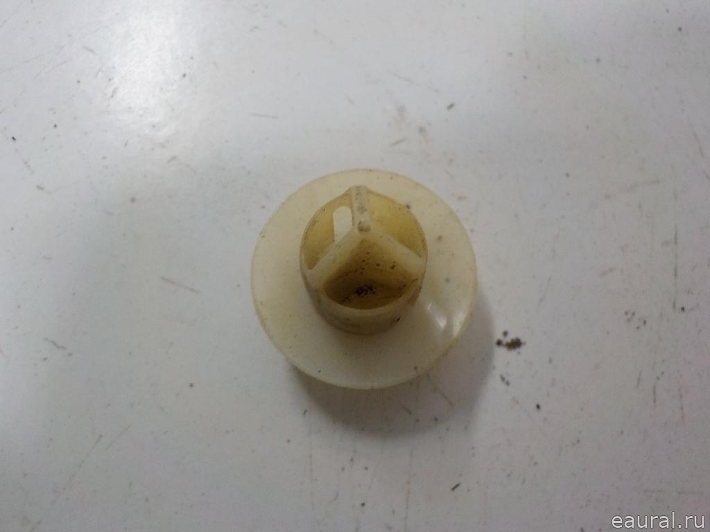 Крепеж (клоп)