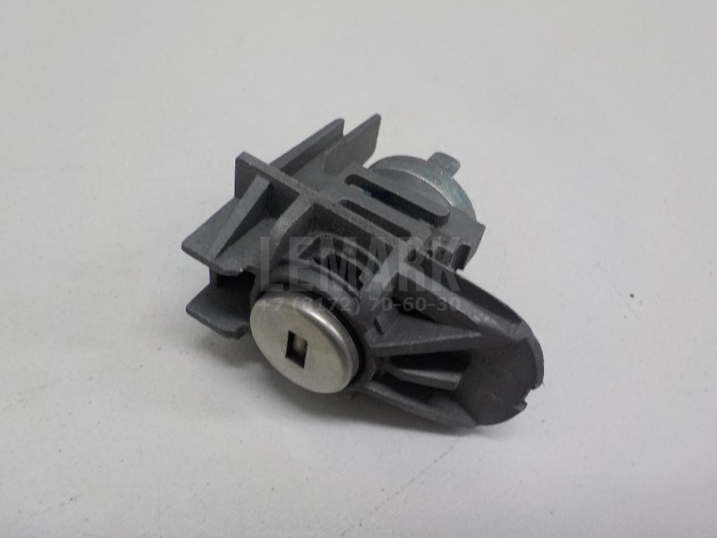 Вставка замка двери 1552849 Ford