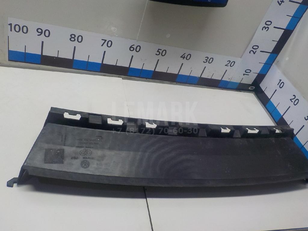 Воздуховод радиатора нижний 7P6121293C VAG