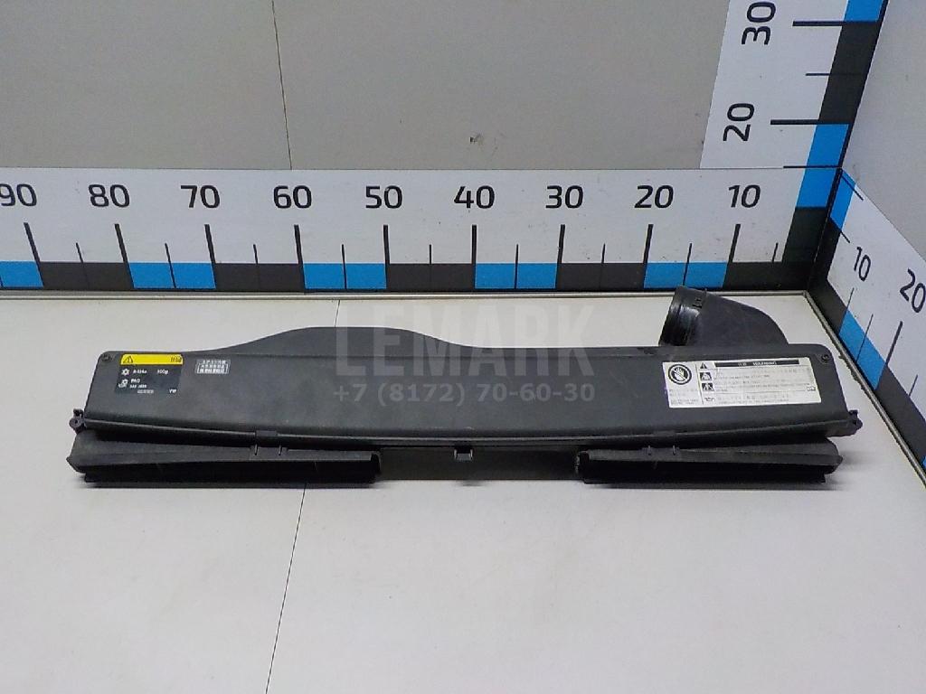Воздухозаборник (наружный) 5Q0129254A VAG