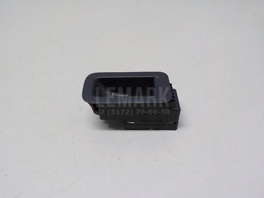 Накладка на дверь 5G086834581U VAG