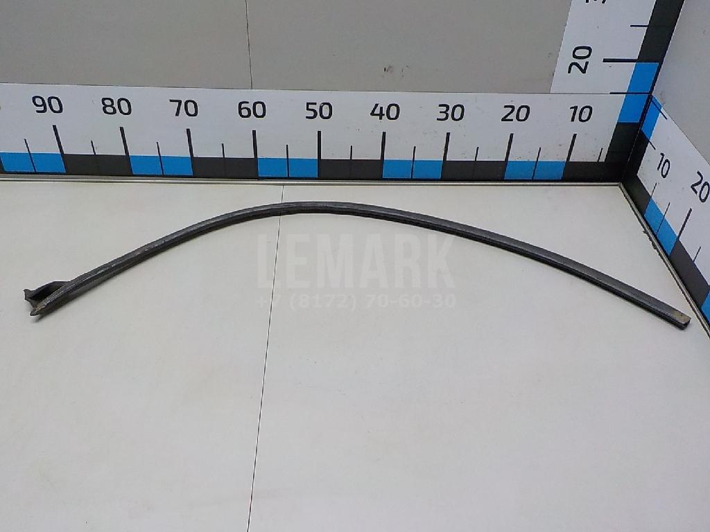Уплотнитель двери 5G4837652A VAG