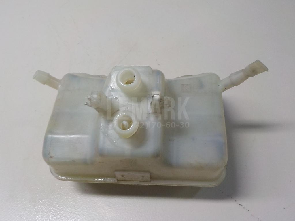 Бачок главного тормозного цилиндра для  Audi V8 1988-1994