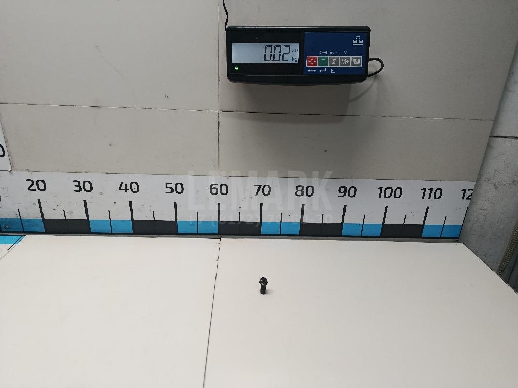 Болт суппорта 587262F000 Hyundai-Kia
