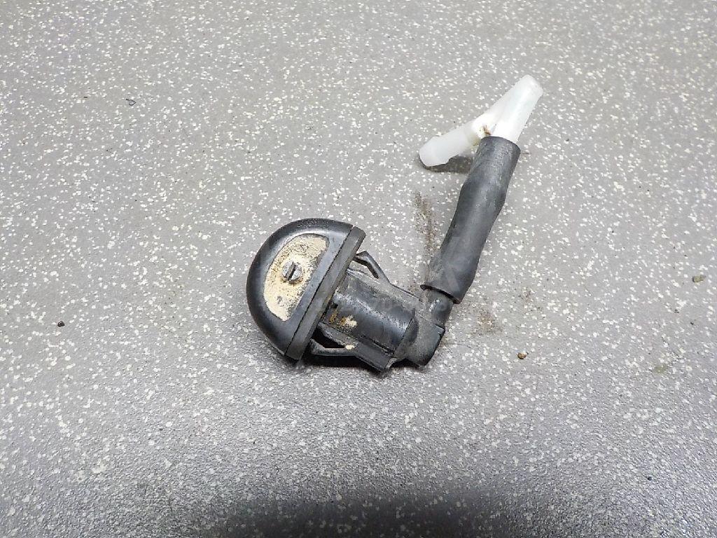 Форсунка омывателя зад стекла 8539160130 Toyota