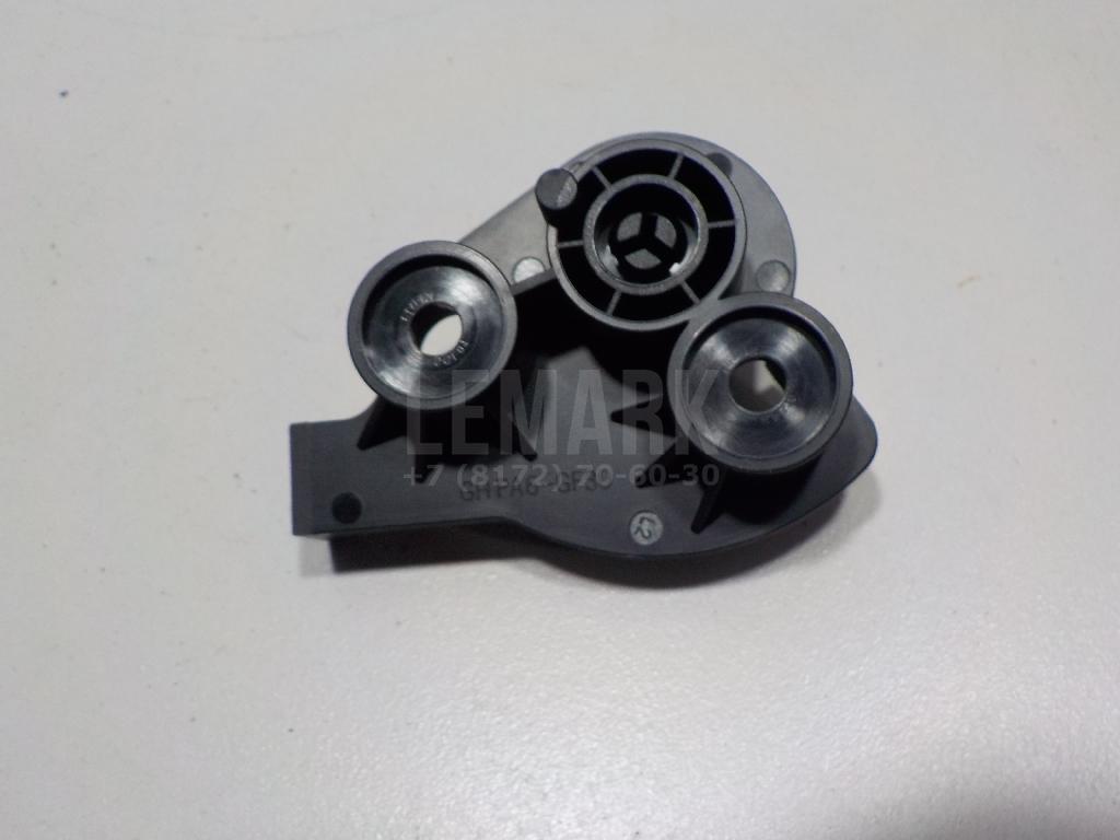 Кронштейн ручки открывания капота 811803F000 Hyundai-Kia