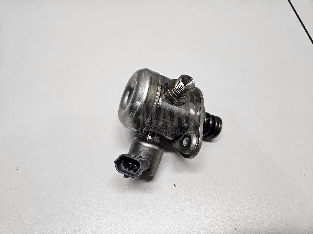 Насос (ТНВД) бензиновый 1752534 Ford