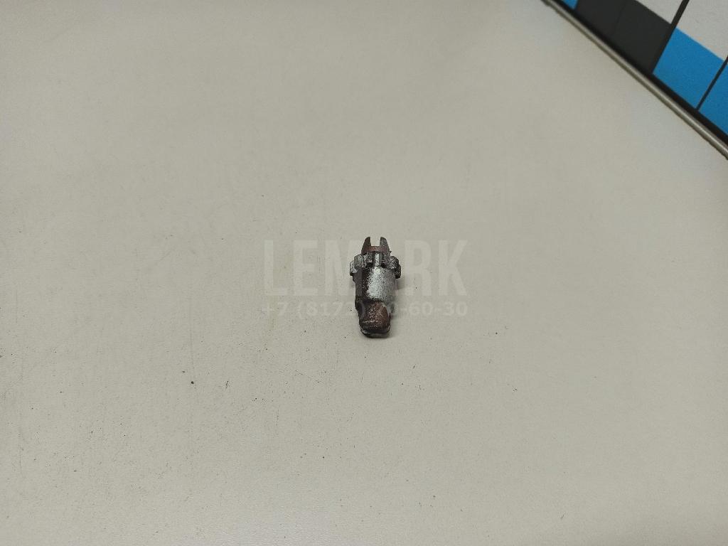 Винт регулировки колодок ручного тормоза 34416851437 BMW