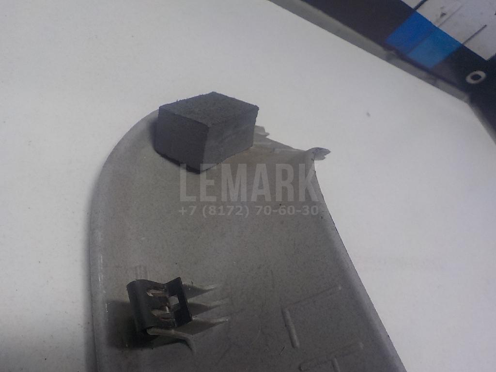Обшивка двери багажника для  Chery