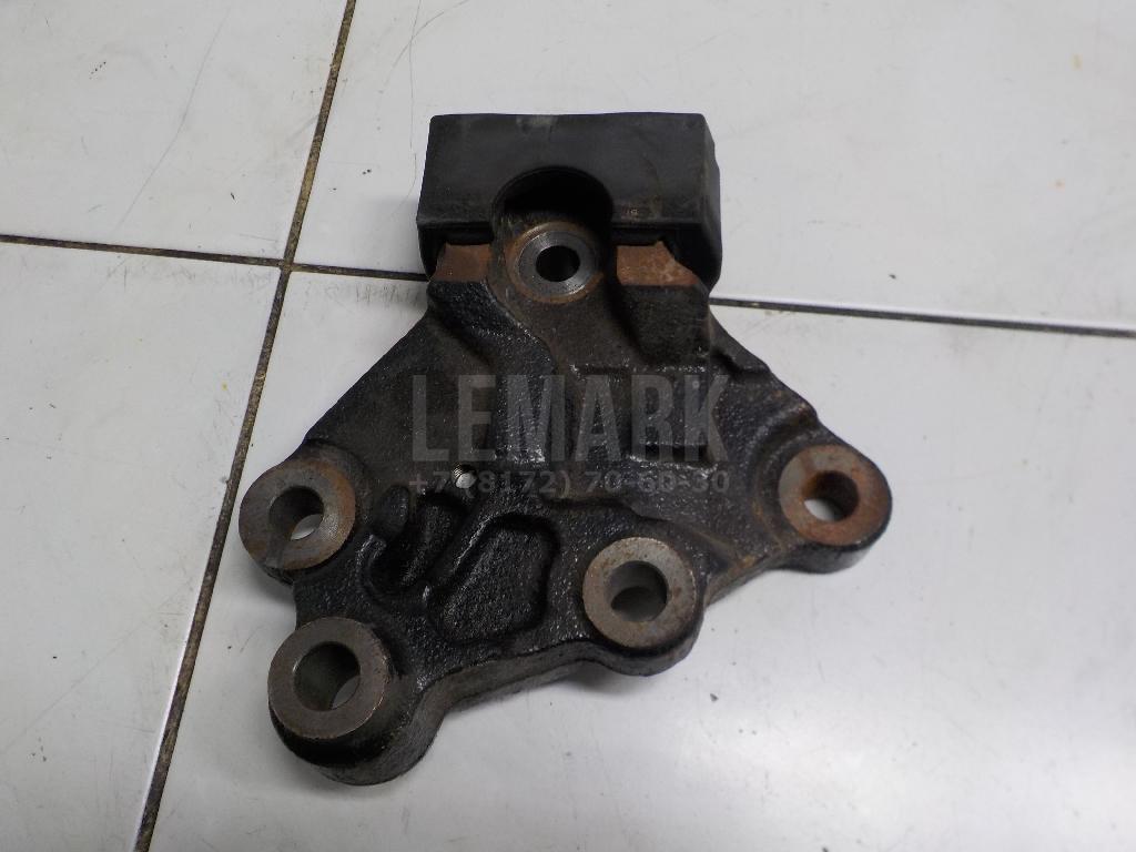 Кронштейн опоры двигателя 112324BE0A Nissan