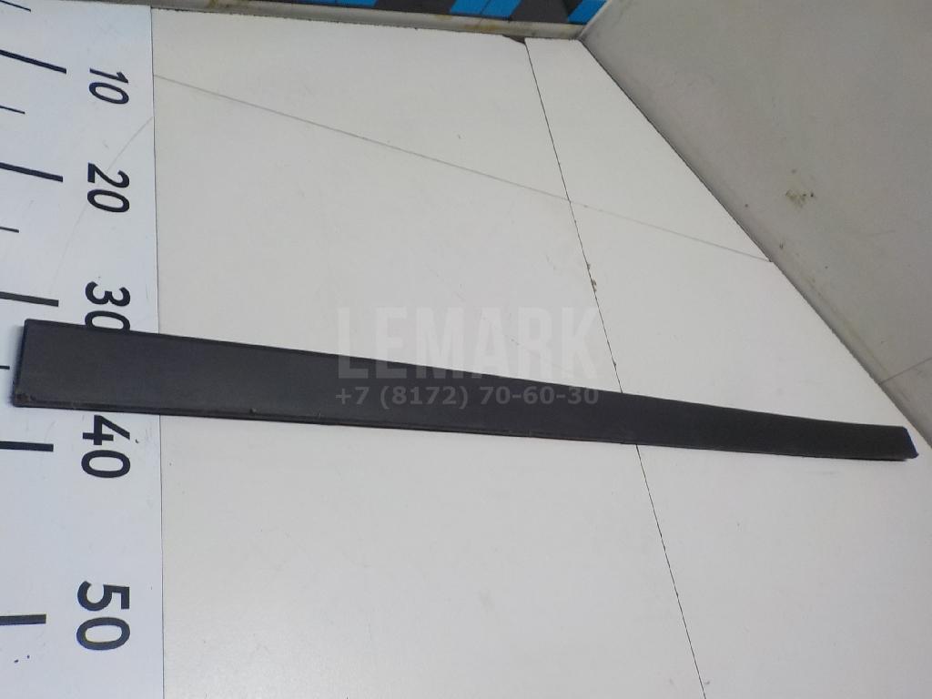 Молдинг передней правой двери 87722D7000 Hyundai-Kia