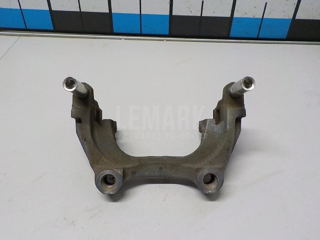 Скоба суппорта заднего 8V0615425 VAG