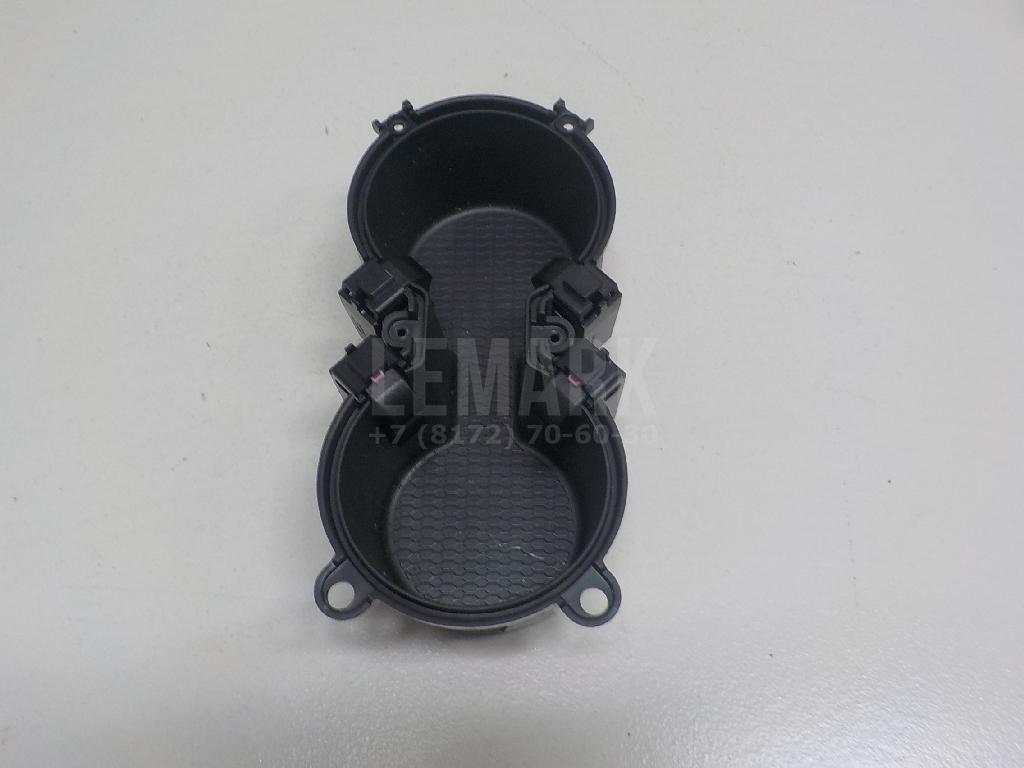 Подстаканник 84670D70004X Hyundai-Kia