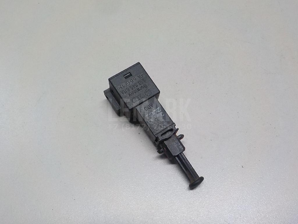 Датчик включения стопсигнала 1J0945511A VAG