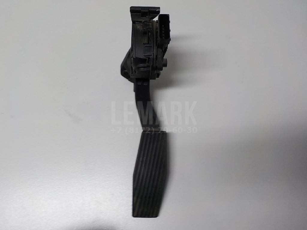 Педаль газа 13252702 GM