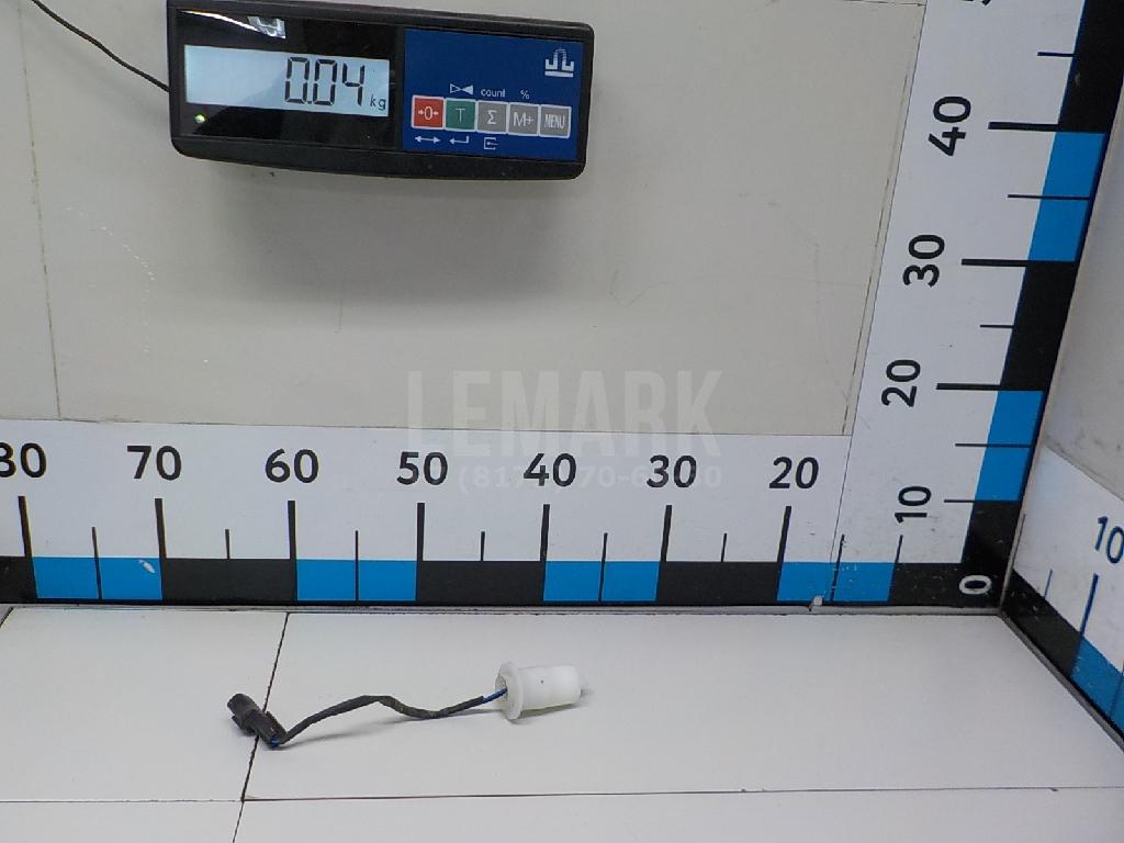 Датчик уровня в бачок омывателя 985202M500 Hyundai-Kia