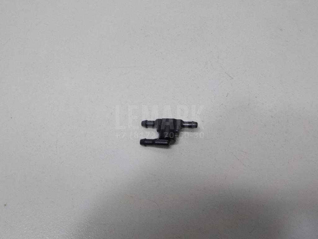 Тройник омывателя стекол 8532128020 Toyota