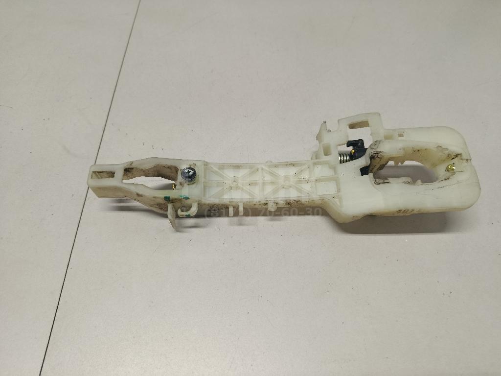 Кронштейн ручки 826652W700 Hyundai-Kia