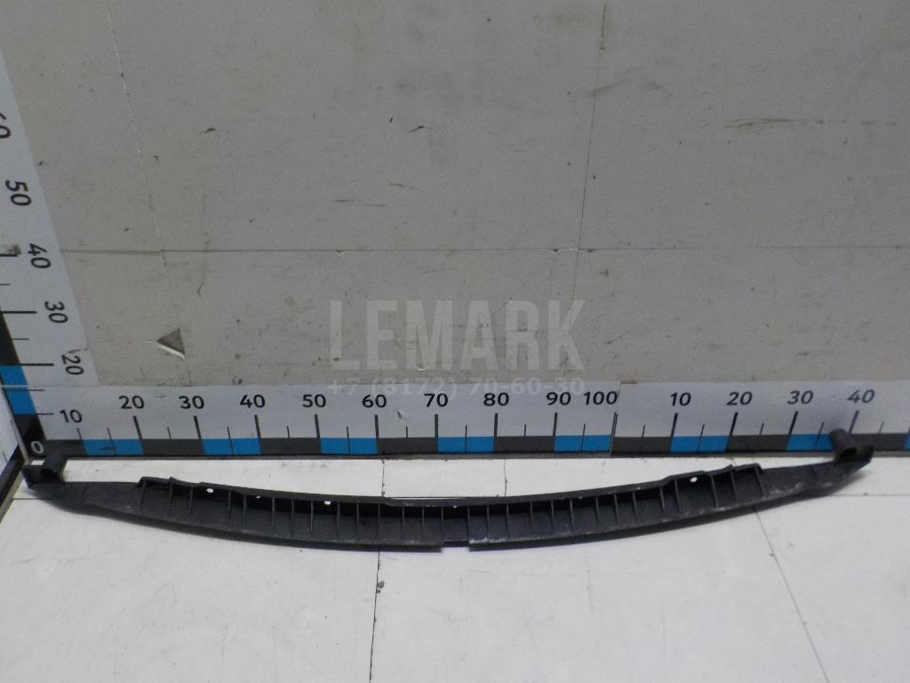 Направляющая заднего бампера 7L6807863B VAG