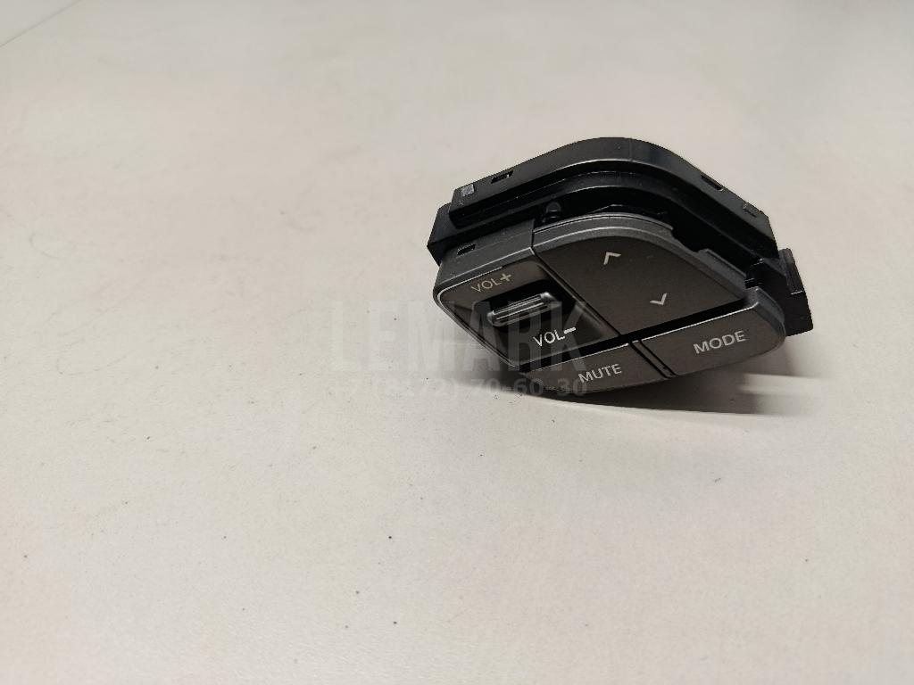 Кнопка многофункциональная 967302W000RYN Hyundai-Kia