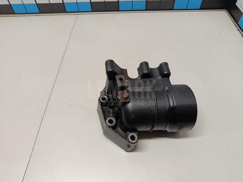 Корпус масляного фильтра 263102F011 Hyundai-Kia