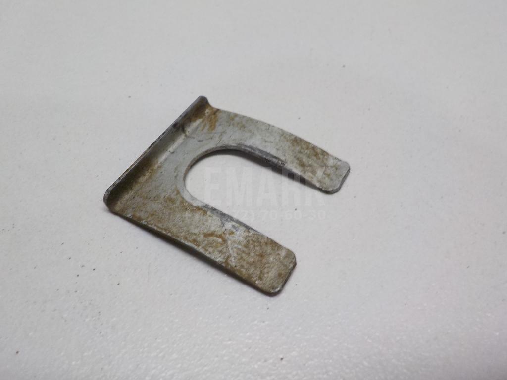Крепление тормозного шланга 9046808035 Toyota