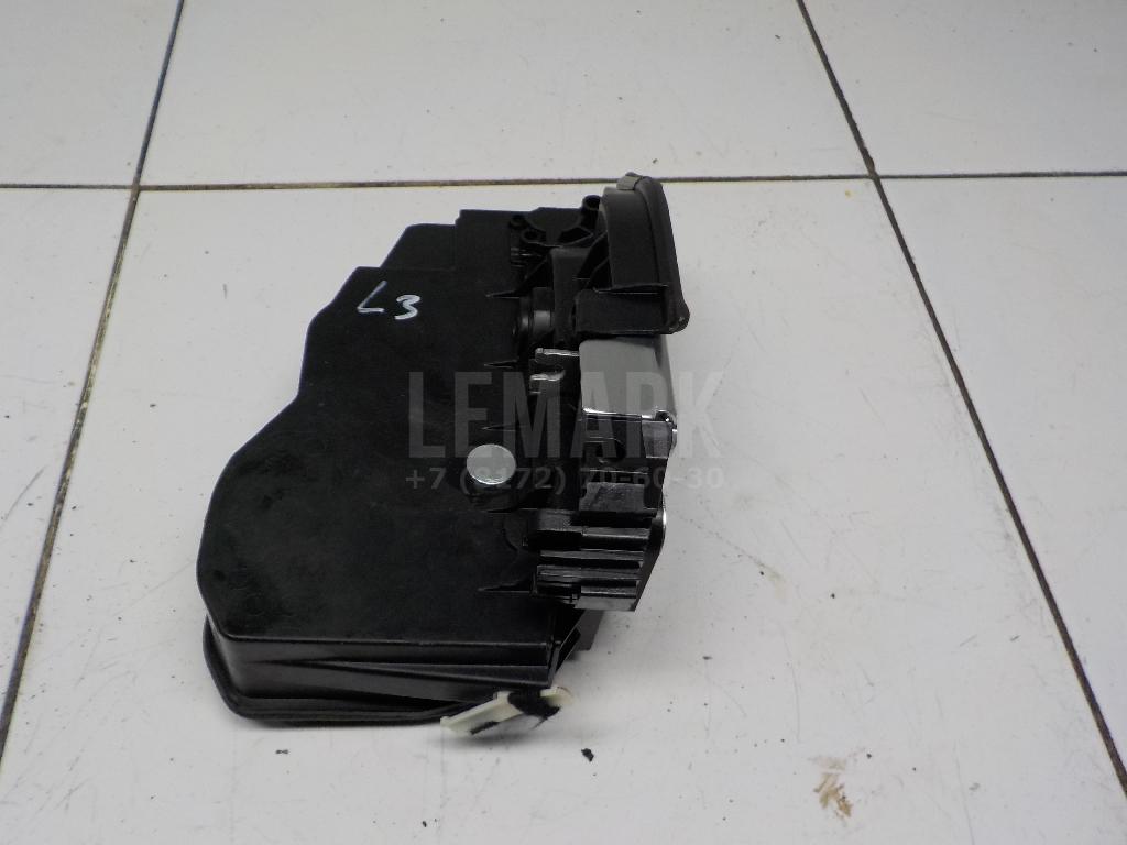Замок двери задней левой для  Audi V8 1988-1994