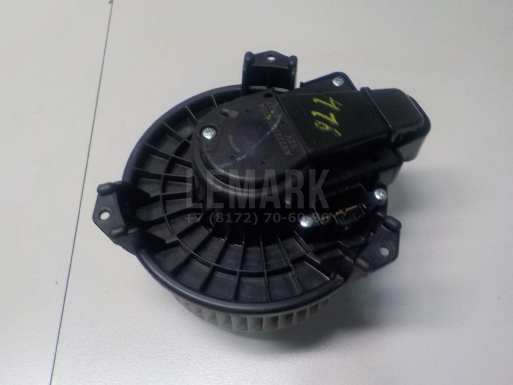 Моторчик отопителя 8710302150 Toyota